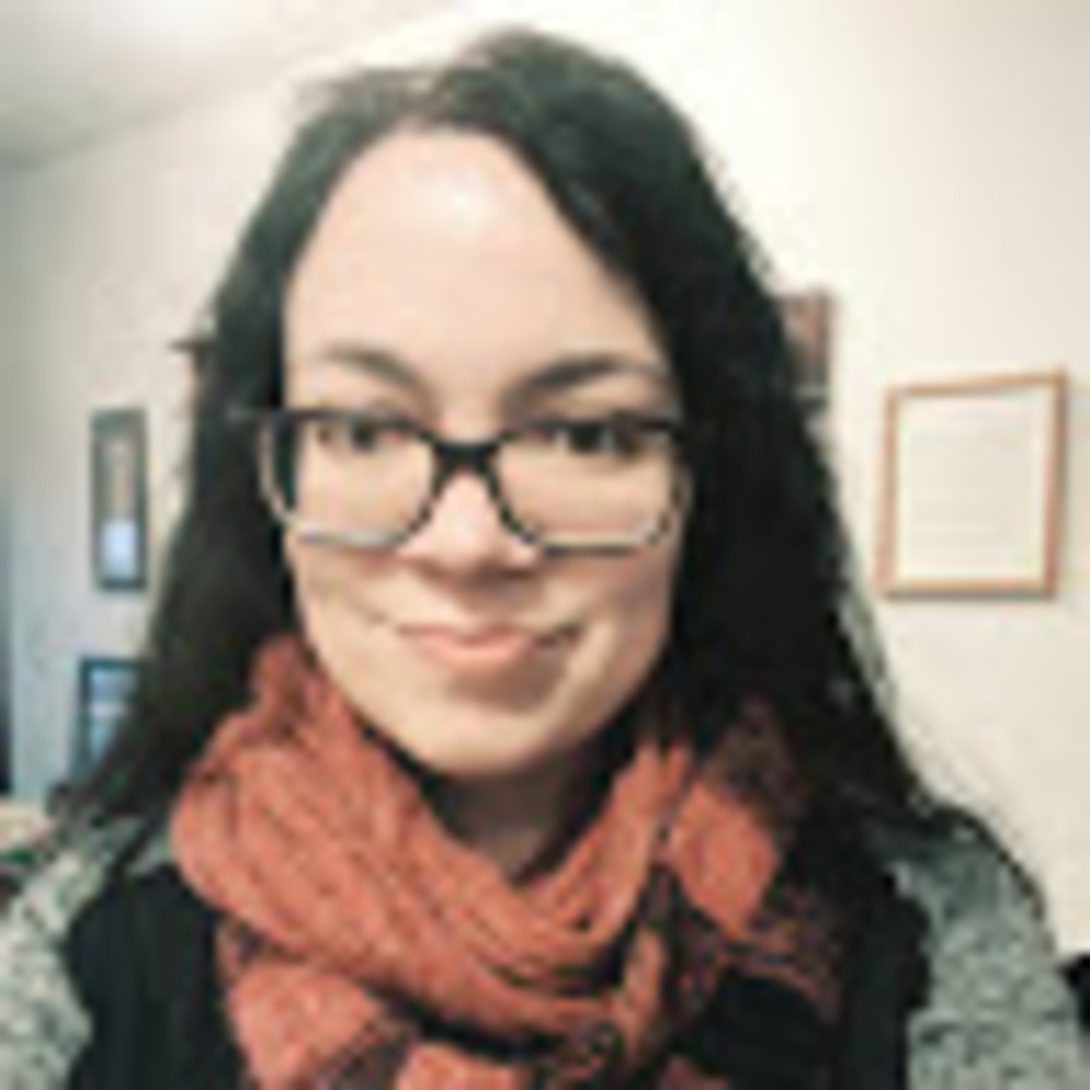 Meet your Posher, Laura